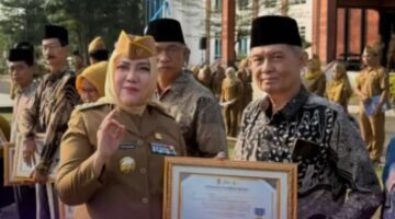 Bupati Musi Rawas Lepas ASN Purna Bakti dalam Apel Bersama