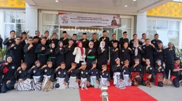 Paguyuban Pasundan Sematkan “Sabuk Jawara” ke Kajari Musi Rawas